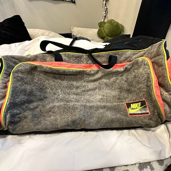 !980s-1990s Vintage RARE Andre Agassi Nike Challenge Court Duffle Bag - Picture 1 of 15